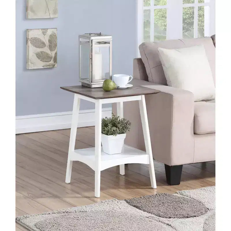 Table d'appoint avec étagère ouverte de style moderne du milieu du siècle, plateau en placage de MDF et pieds en bois d'hévéa pour salon ou bureau